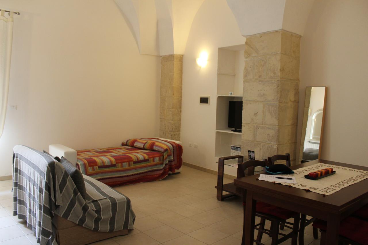 Piazzetta Acquaviva *